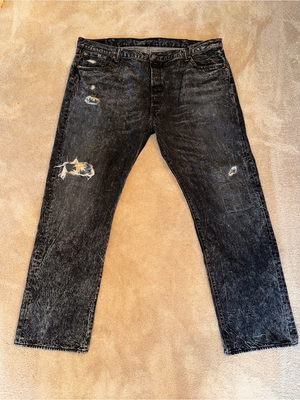Levi's Black Washed Relaxed Fit Men's Jeans with Distressed Patches